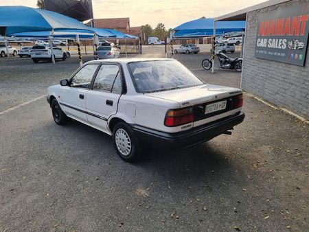 1992-Toyota-Corolla-16-GL_7