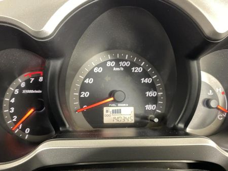 2010-Daihatsu-Terios-4x4_2