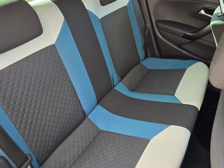 2021-Volkswagen-Polo-Vivo-14-Mswenko-5-dr_5