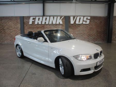 2014-BMW-1-Series-120i-Convertible-M-Sport_0