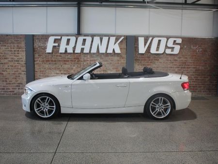 2014-BMW-1-Series-120i-Convertible-M-Sport_4