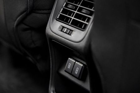 2024-Suzuki-Fronx-15-GL_8