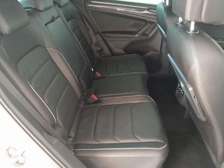2018-Volkswagen-Tiguan-20-TDI-Highline-4Motion-Auto_11