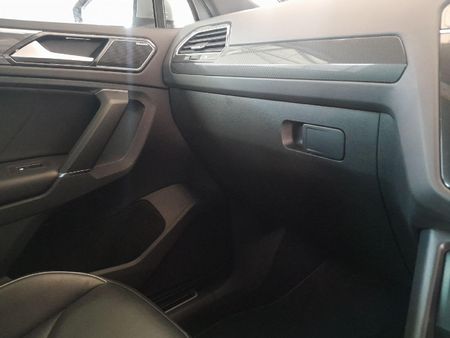 2018-Volkswagen-Tiguan-20-TDI-Highline-4Motion-Auto_15