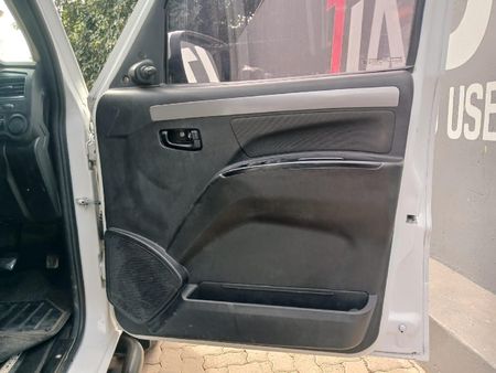 2020-Mahindra-Scorpio-22-CRDe-mHawk-Double-Cab_11