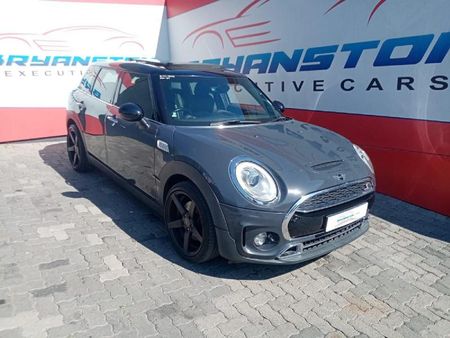 2016-MINI-Clubman-Cooper-S-Auto_0