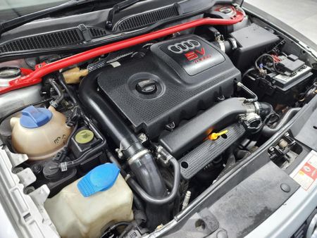 2002-Audi-S3-3-dr-quattro_15