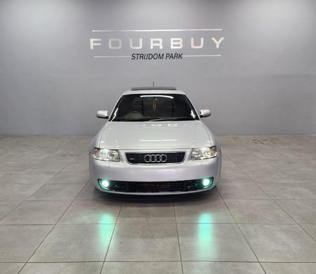 2002-Audi-S3-3-dr-quattro_3