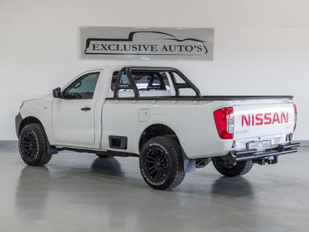 2021-Nissan-Navara-25-DDTi-SE-4X4-Single-Cab_3