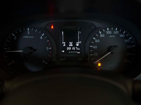 2021-Nissan-Navara-25-DDTi-SE-4X4-Single-Cab_8