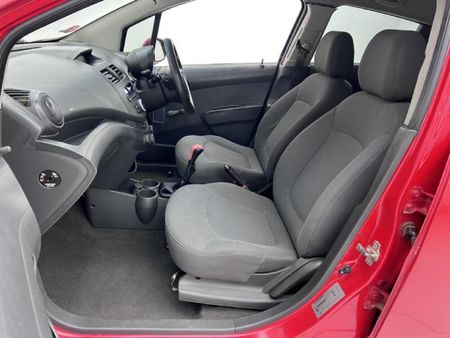 2012-Chevrolet-Spark-12-L_6