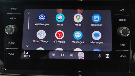 2025-Volkswagen-Polo-10-TSI-R-Line-Auto_16
