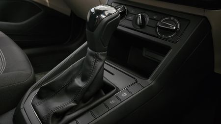 2026-Volkswagen-Polo-Classic-Polo-16_9