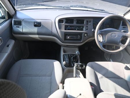 2003-Toyota-Condor-3000D-4x4-TX_7