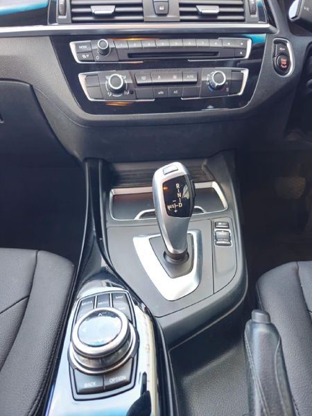 2018-BMW-1-Series-118i-5-dr-Auto_7