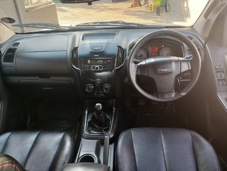 2018-Isuzu-KB-250-D-Teq-HO-LE-Double-Cab_7