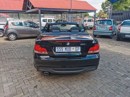 2010-BMW-1-Series-120i-Convertible-M-Sport-Auto_3