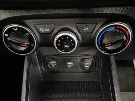 2021-Hyundai-Venue-10-TGDi-Motion-Auto_15