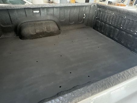 2017-Toyota-Hilux-24-GD-6-Raised-Body-SRX-Extended-Cab_5