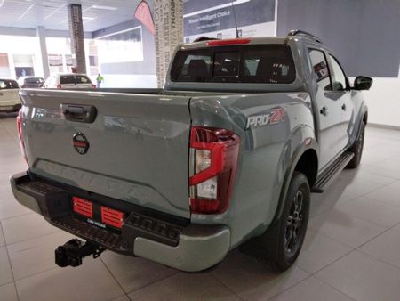 2025-Nissan-Navara-25-DDTi-PRO-2X-Auto-Double-Cab_4