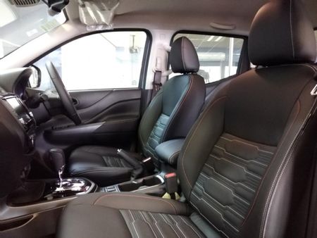 2025-Nissan-Navara-25-DDTi-PRO-2X-Auto-Double-Cab_6