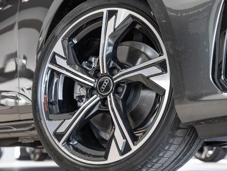 2024-Audi-A4-Black-Edition-Auto-40-TFSI_5