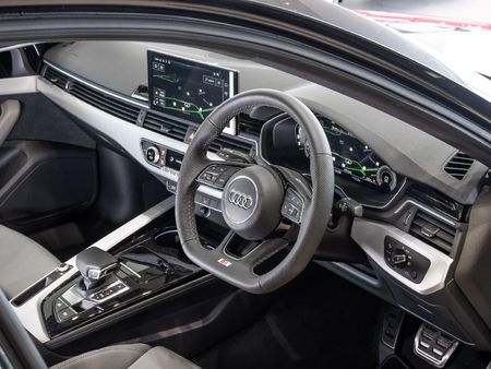 2024-Audi-A4-Black-Edition-Auto-40-TFSI_7