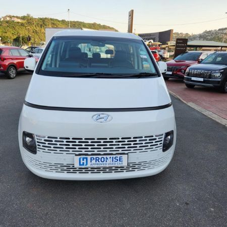 2023-Hyundai-Staria-22d-Executive-Auto_16