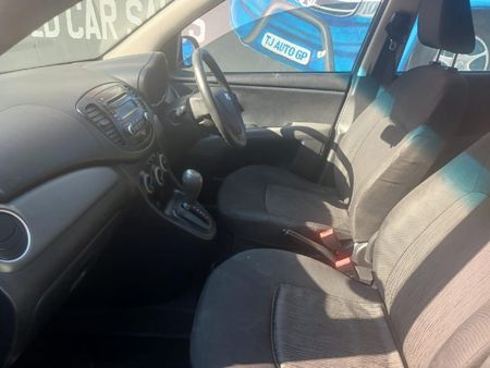 2012-Hyundai-i10-125-GLS-Fluid-Auto_9