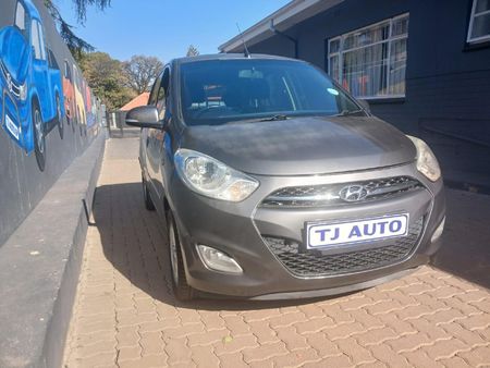 2012-Hyundai-i10-125-GLS-Fluid-Auto_3