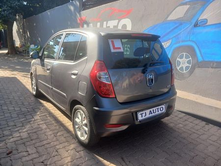 2012-Hyundai-i10-125-GLS-Fluid-Auto_6