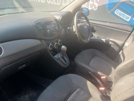 2012-Hyundai-i10-125-GLS-Fluid-Auto_8