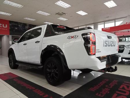 2024-Isuzu-D-Max-30-DDI-V-Cross-HR-4x4-Auto-Double-Cab_16