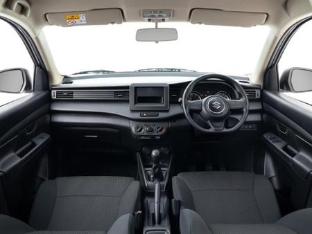2025-Suzuki-Ertiga-15-GA_6