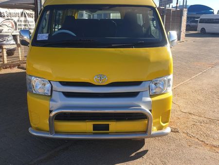 2015-Toyota-Quantum-25-D-4D-Sesfikile-16-seat_7