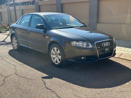 2008-Audi-A4-20_0