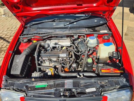 1999-Volkswagen-Polo-Playa-16_2
