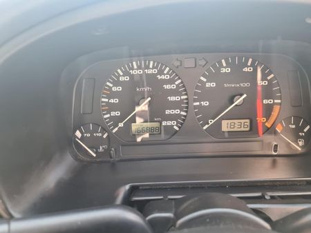 1999-Volkswagen-Polo-Playa-16_4