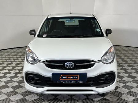 2023-Toyota-Vitz-10_12