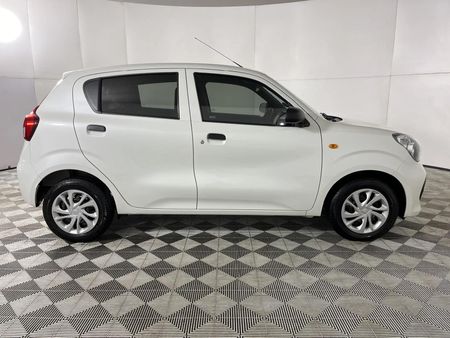 2023-Toyota-Vitz-10_14