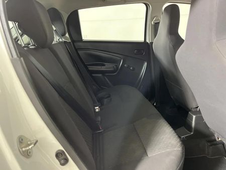 2023-Toyota-Vitz-10_3