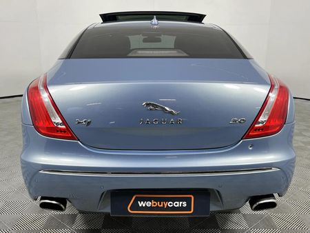 2013-Jaguar-XJ-30-SC-Premium-Luxury_15