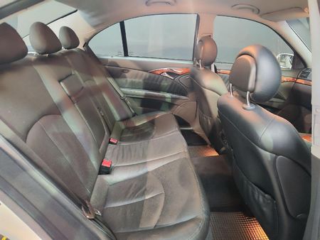2002-Mercedes-Benz-E-Class-E-240-V6-Elegance-Auto_10