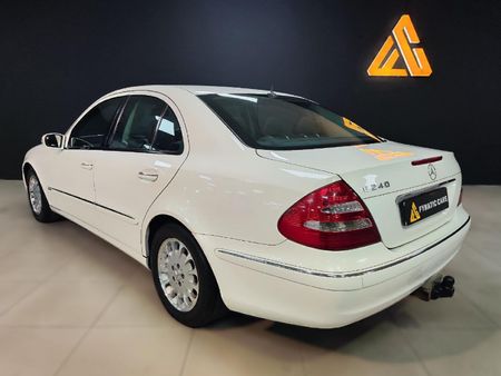 2002-Mercedes-Benz-E-Class-E-240-V6-Elegance-Auto_5