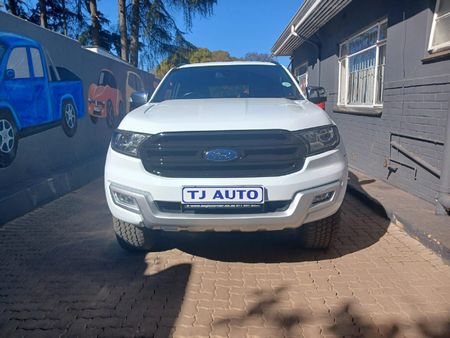2019-Ford-Everest-32-TDCi-XLT-Auto_1