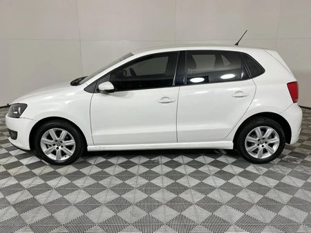 2014-Volkswagen-Polo-12-TDI-Bluemotion-5-dr_16
