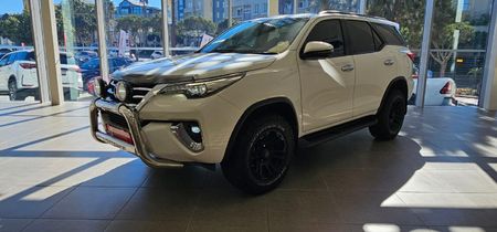2019-Toyota-Fortuner-28-GD-6-4x4-Auto_14