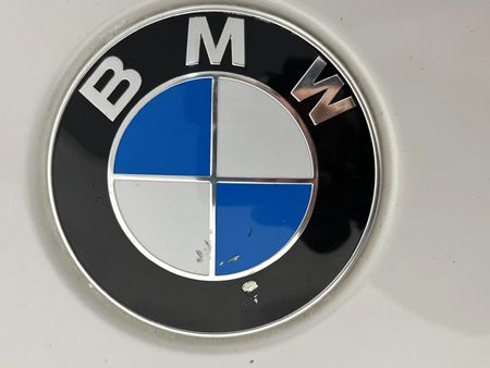 2012-BMW-3-Series-330i-Exclusive-Auto_11
