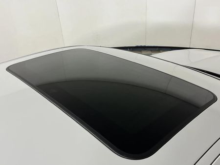 2012-BMW-3-Series-330i-Exclusive-Auto_13