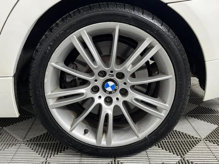 2012-BMW-3-Series-330i-Exclusive-Auto_6